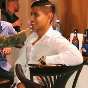 Meet your Posher, Sam